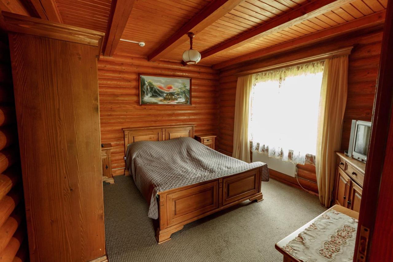 Lisova Kazka Hotel ชเดนิเยโว ภายนอก รูปภาพ