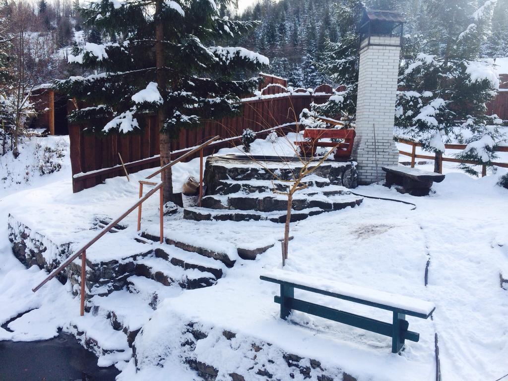 Lisova Kazka Hotel ชเดนิเยโว ภายนอก รูปภาพ