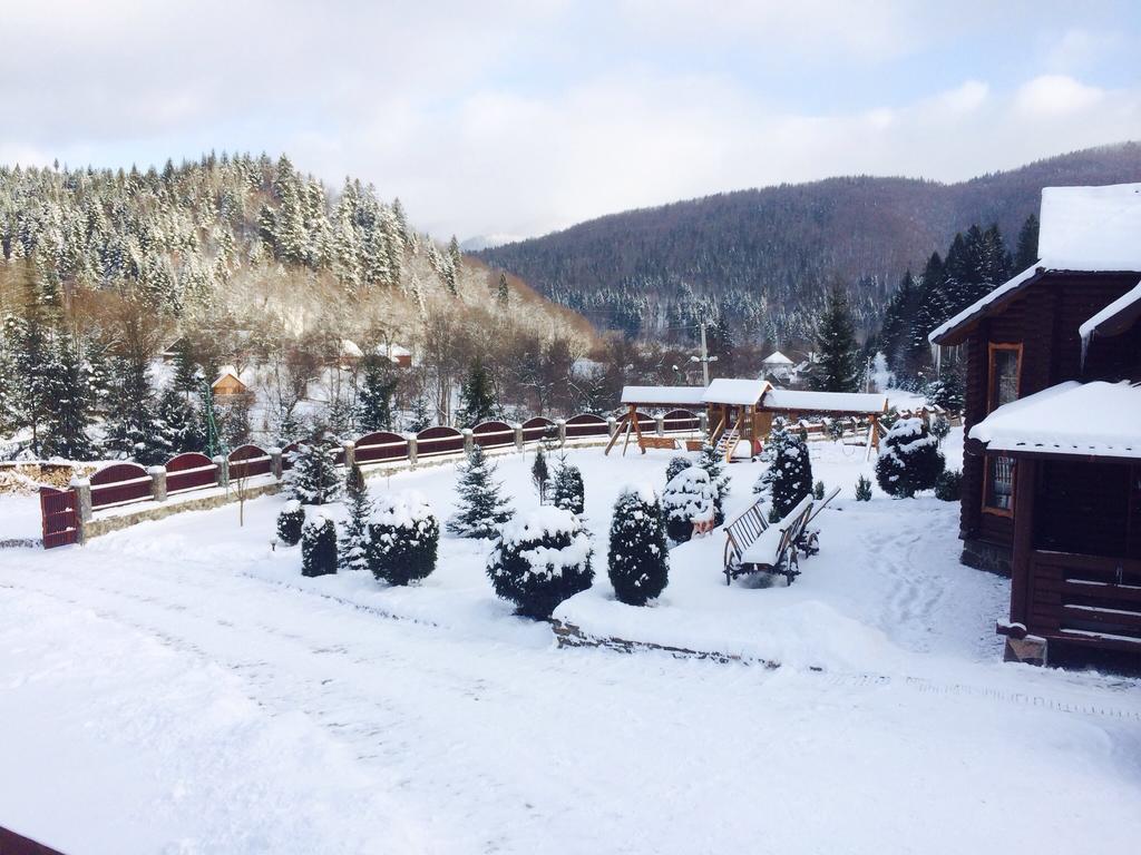 Lisova Kazka Hotel ชเดนิเยโว ภายนอก รูปภาพ