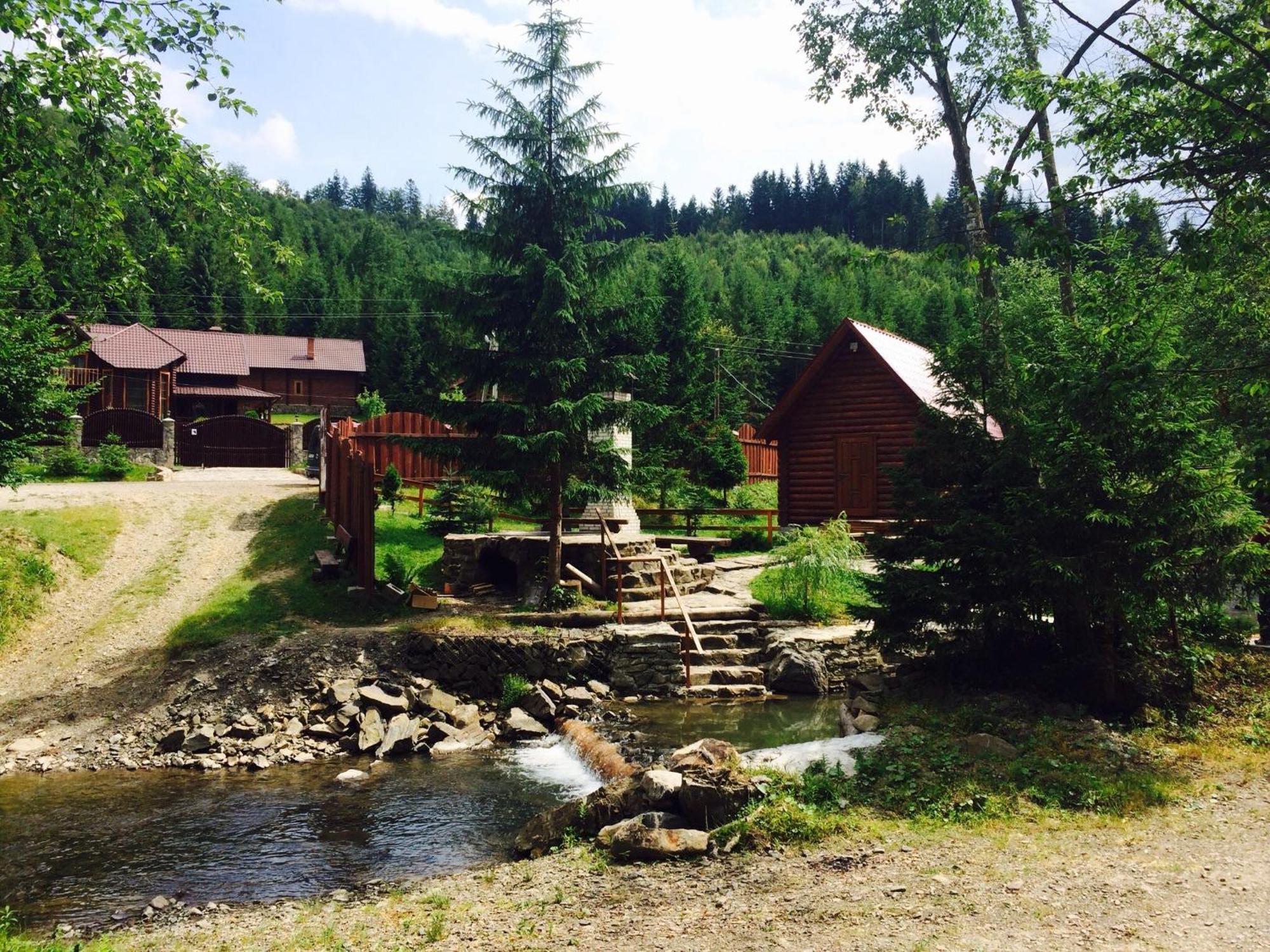 Lisova Kazka Hotel ชเดนิเยโว ภายนอก รูปภาพ