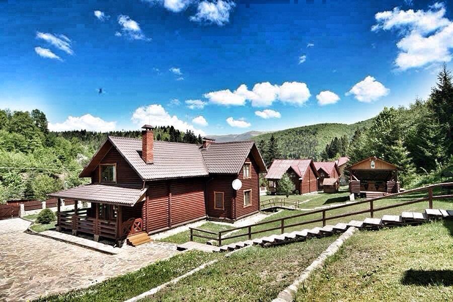 Lisova Kazka Hotel ชเดนิเยโว ภายนอก รูปภาพ