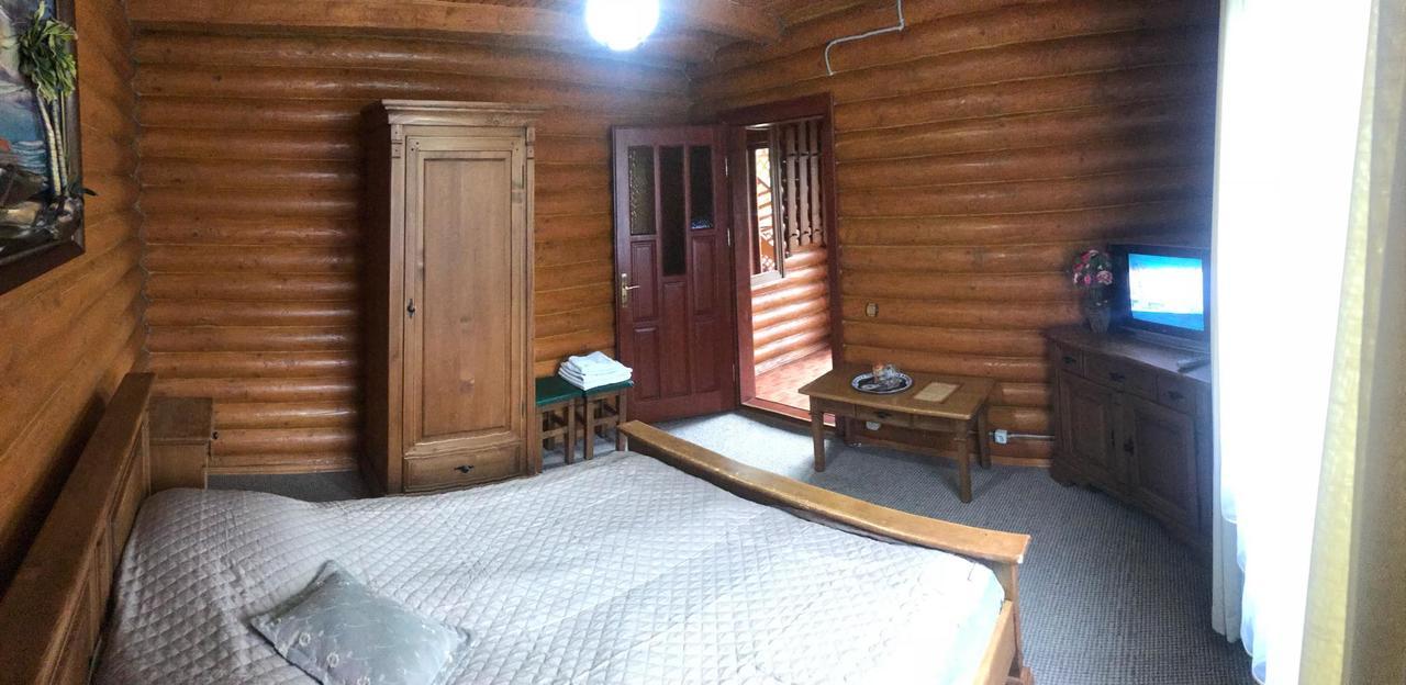 Lisova Kazka Hotel ชเดนิเยโว ภายนอก รูปภาพ